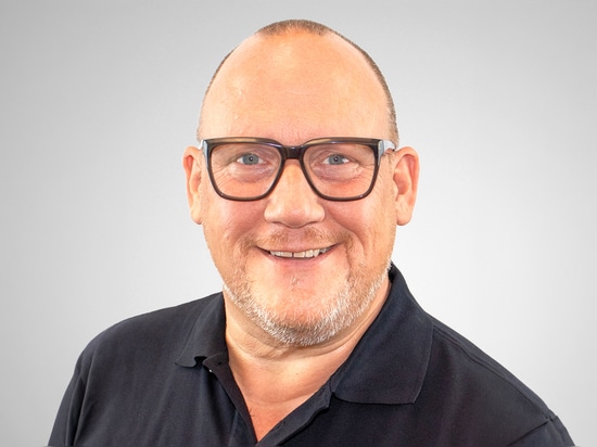 André Artmann : « Nos kits de serrage sont conçus pour les applications sur tambours et s'adaptent à de nombreux types de tambours et scénarios d'installation. Selon la série et la taille, ils perm...