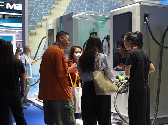 SCU présente ses solutions de pointe en matière de stockage d'énergie et de recharge de véhicules électriques lors du salon « The Smarter E Europe 2026 »