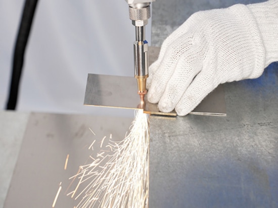 Golden Laser et MetaQuip font progresser la sécurité laser grâce à une cellule de soudage modulaire