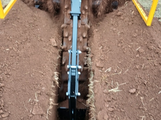 Creuser avec une chaîne à boulets