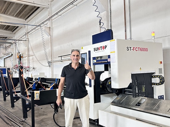 Livraison réussie d’une machine automatique de découpe laser de tubes SUNTOP en Italie