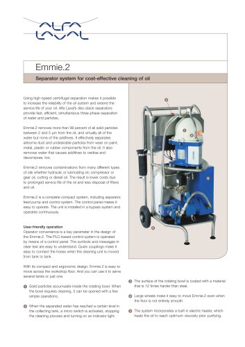 Separator system for cost-effective cleaning of oil